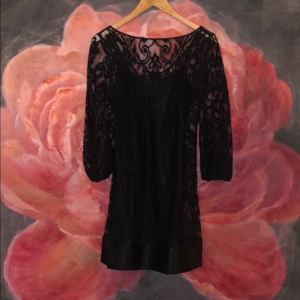 Black lace dress